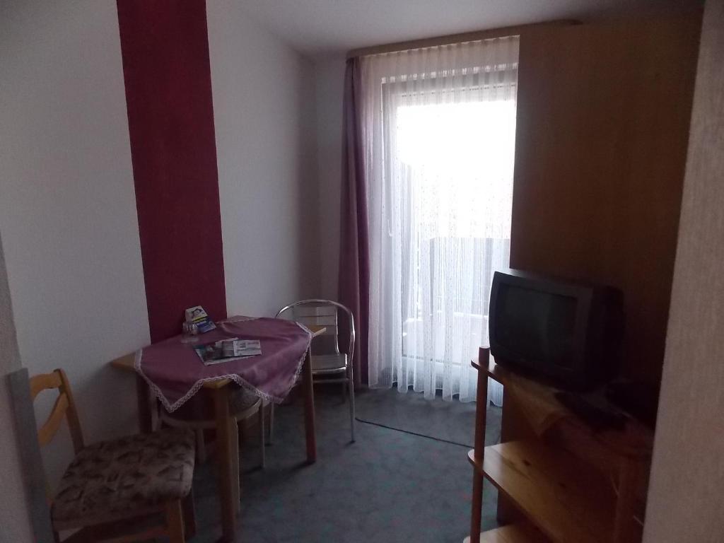 Gasthof Rhoenperle Kothen  Habitación foto